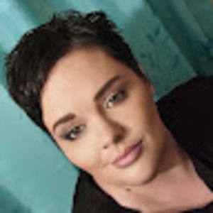 Meet your Posher, Leeanna